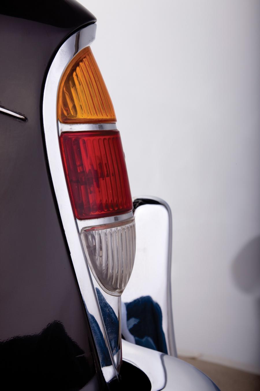  Mercedes-Benz 220S Cabriolet 1956 года  (фото 2 из 6)
